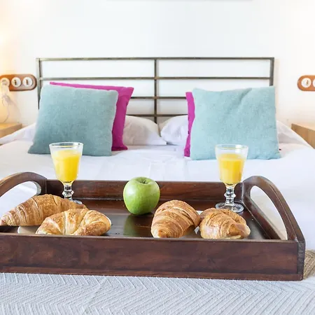 Rural With Sea Views Willa