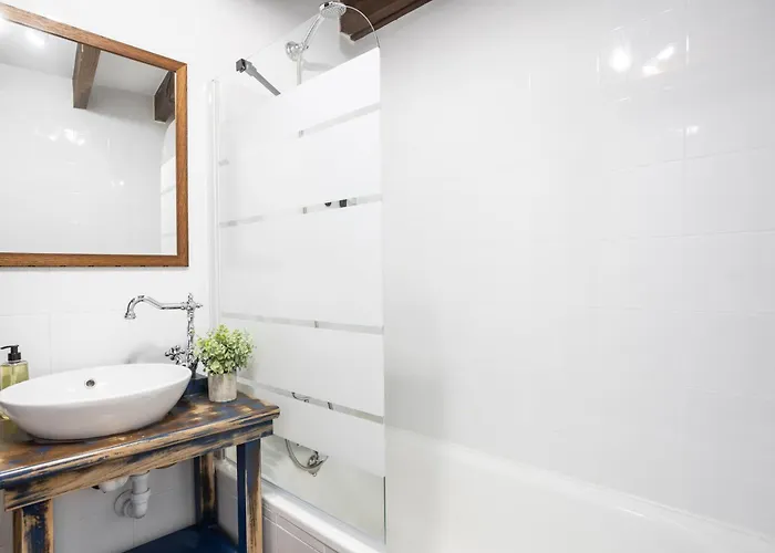 Villa Rural With Sea Views