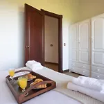 Villa Rural With Sea Views