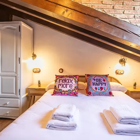 Villa Asturian With Garden, Parking And Sea Views