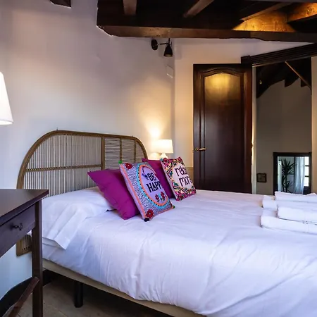 Asturian With Garden, Parking And Sea Views