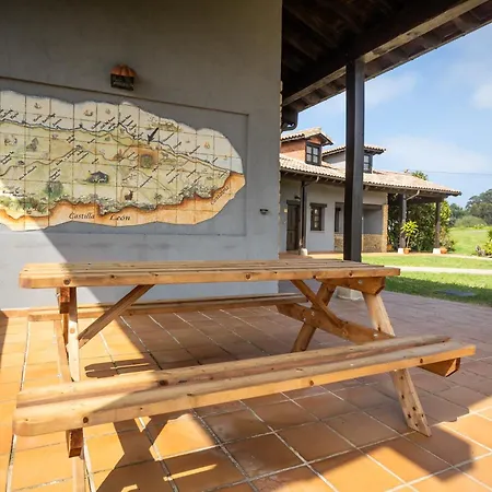 Rural With Sea Views Vila