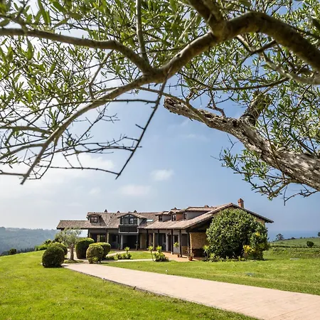 Rural With Sea Views *