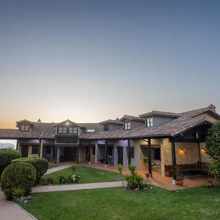 Asturian With Garden, Parking And Sea Views Villaviciosa (Asturias)