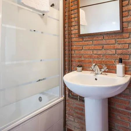 Villa Rural With Sea Views *