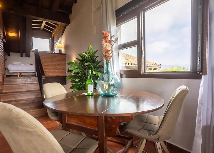 Villa Rural With Sea Views