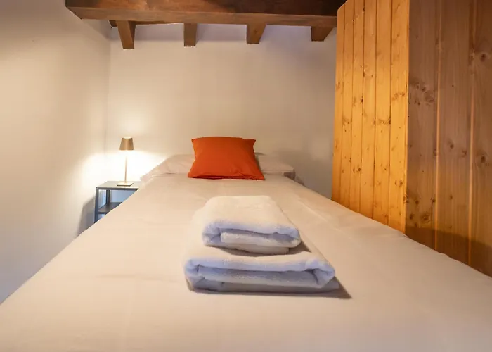 Rural With Sea Views Villa *