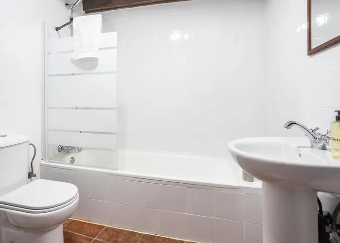 Rural With Sea Views *